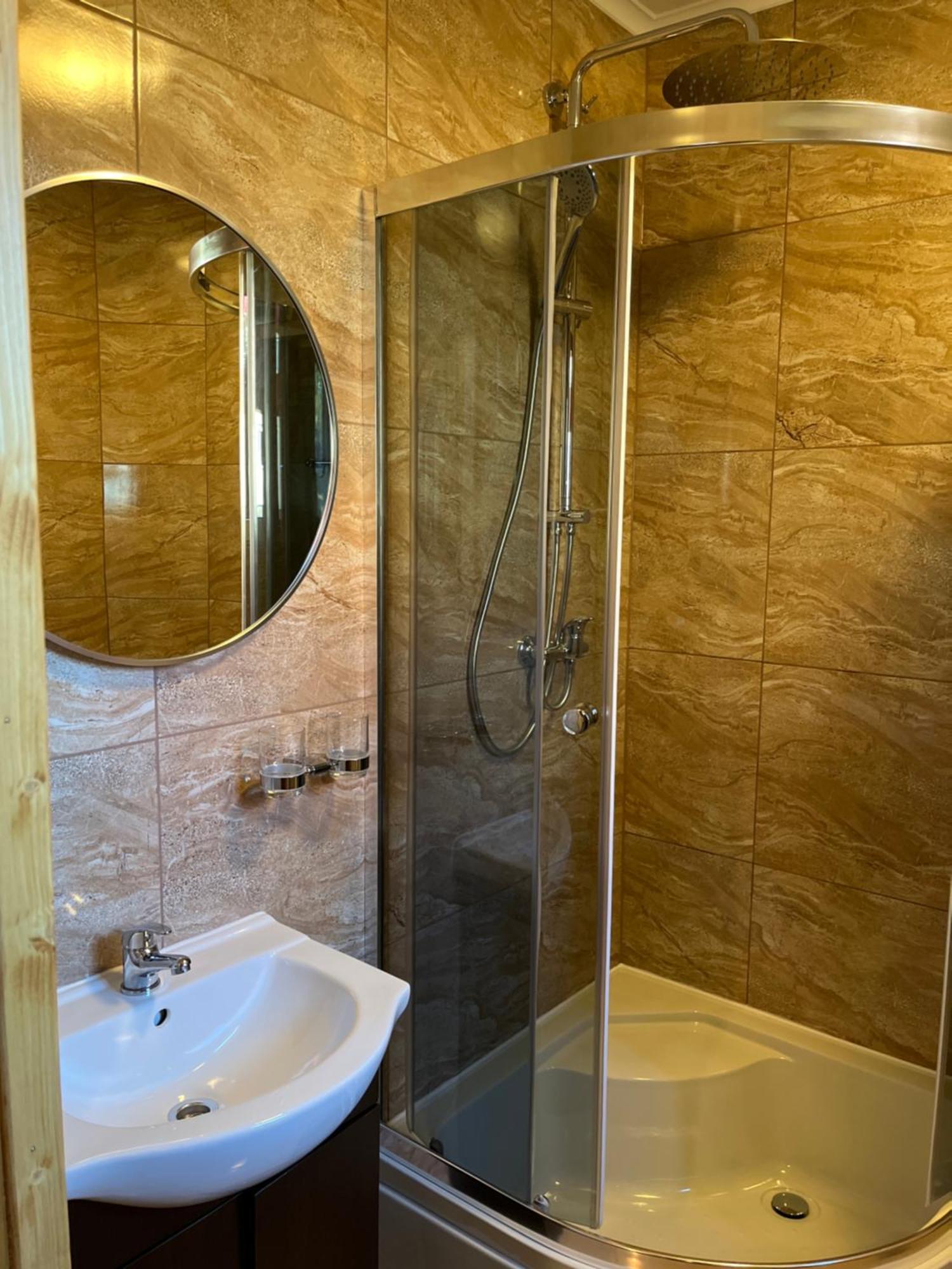 Pod Kogutkiem Na Dolinie Chalet